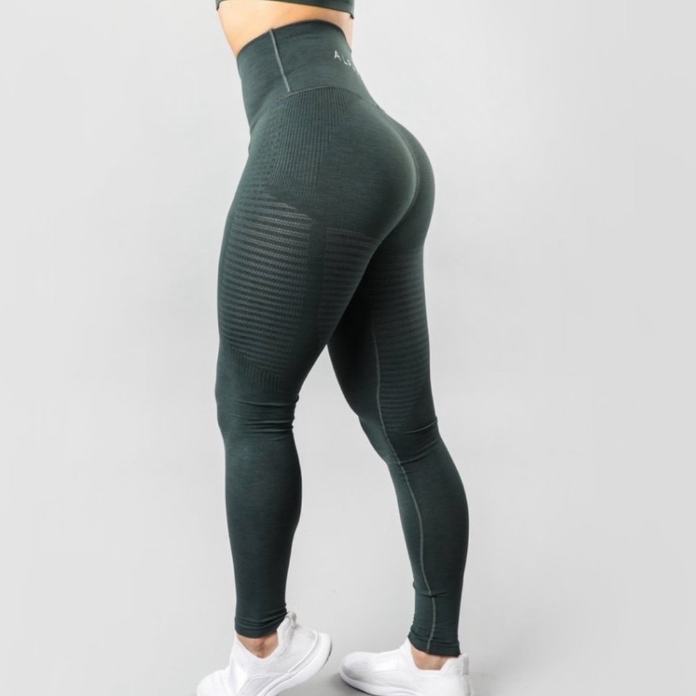 Alphalete Halo leggings